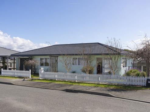 3 Woodland Place, Richmond