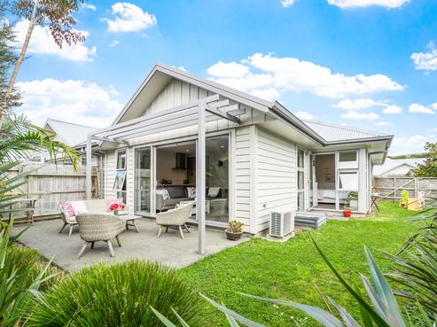 13 Fairwater Road, Warkworth