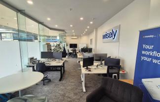 BRIGHT REFURBISHED TAKAPUNA OFFICE
