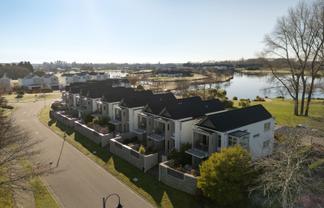 5/6 Harts Creek Lane, Northwood