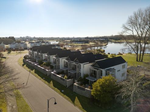 5/6 Harts Creek Lane, Northwood