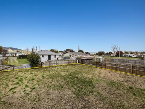 39B Mckenzie Street, Taneatua