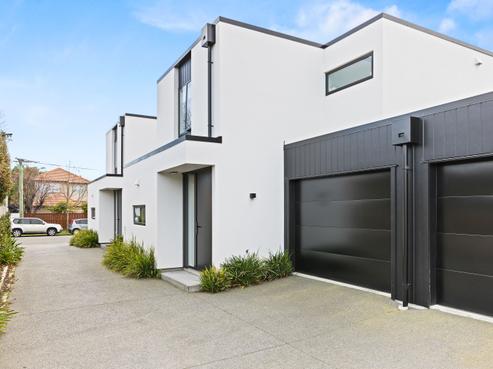 2/10 Bishop Street, Saint Albans
