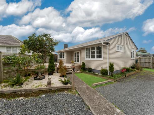 5 Tui Crescent, Manurewa