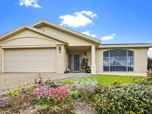 40 Highfields Terrace, Henderson