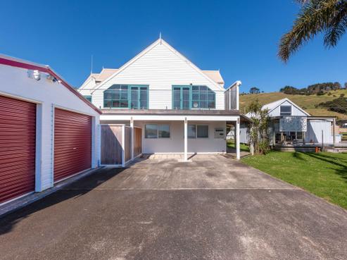 312 Hokianga Harbour Drive, Omapere