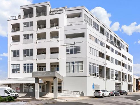 107/107 Thorndon Quay, Thorndon