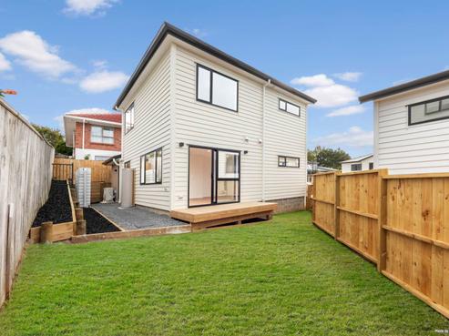 4237A Great North Road, Glendene