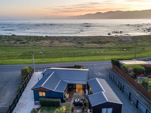 67 South Bay Parade, Kaikoura
