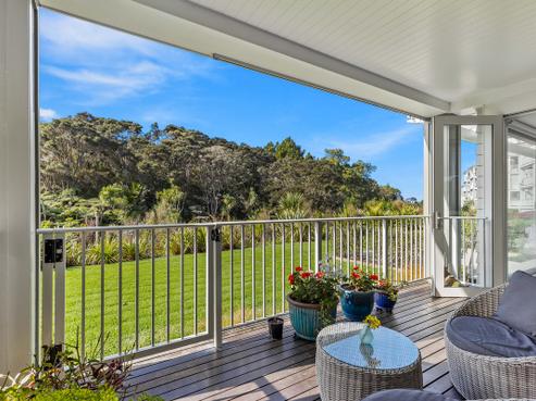 126 Eaves Bush Parade, Orewa