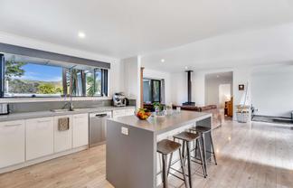 1a ocean beach road, Tairua