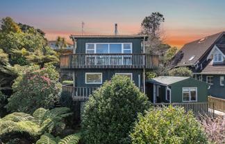 29 Colmar Road, Mellons Bay