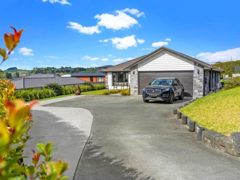 18 Astrid Lane, Wellsford