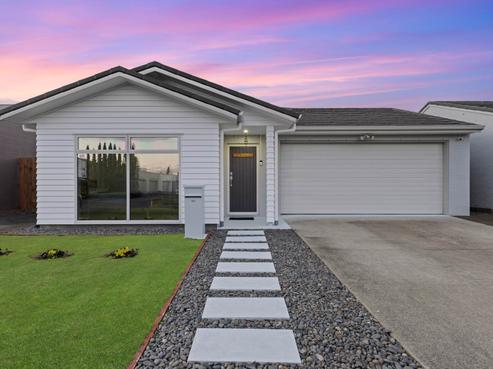 92 Popokatea Drive, Takanini