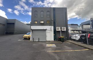 Open Retail/Showroom on Broadway – 256m2
