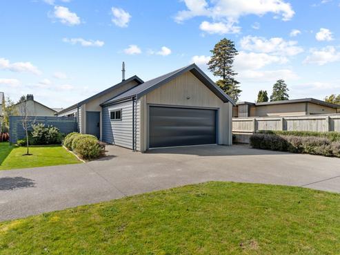 53 Marine Corps Drive, Solway