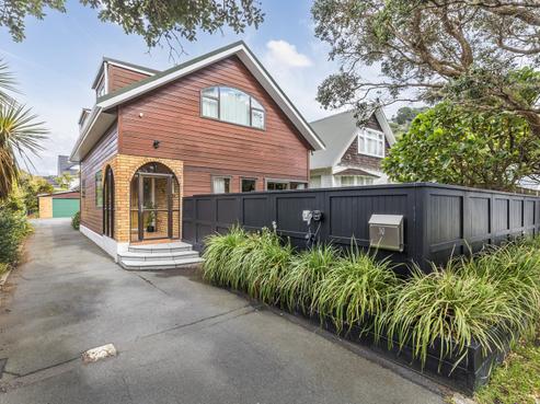 30 Burnham Street, Seatoun