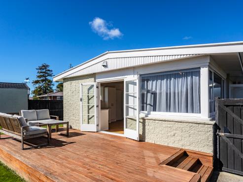 39A Prestons Road, Redwood