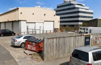 Chiller & Storage Facility with Yard