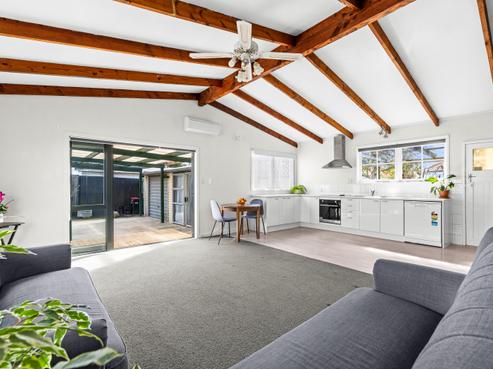2/14 Storkey Street, Marewa