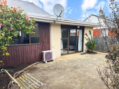 43D Law Street, Caversham