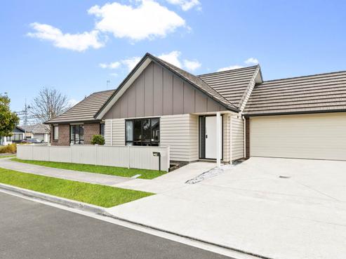 14 Kotuku Crescent, Takanini