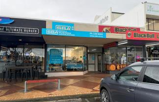 A Great Foodie Strip - North Facing
