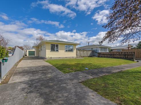 18 Acacia Street, Kelvin Grove