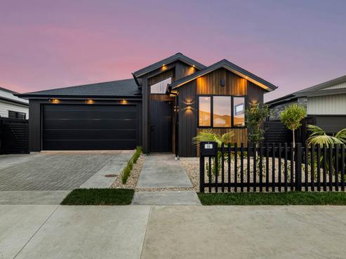 64 Tukutata Crescent, Wainui