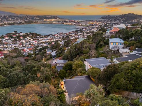 27A Alexandra Road, Hataitai