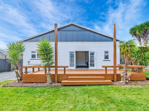 14 Lee Street, Southbridge