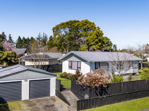 16 Ngahere Street, Inglewood