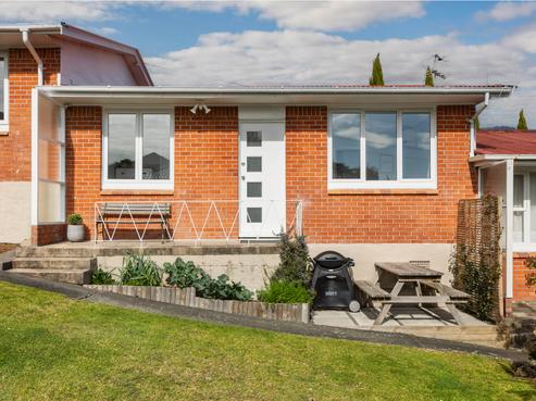 2/1034A New North Road, Mount Albert