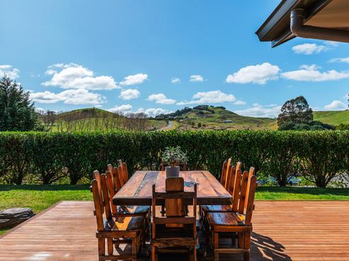 90 Dalmore Way, Acacia Bay