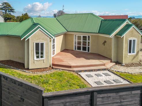 1 Arbor-lea Avenue, Richmond