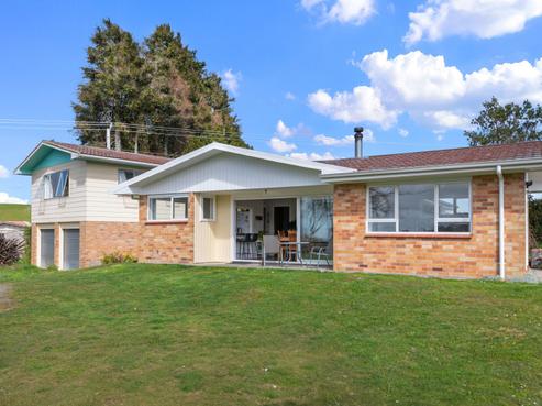 735 Oturoa Road, Hamurana