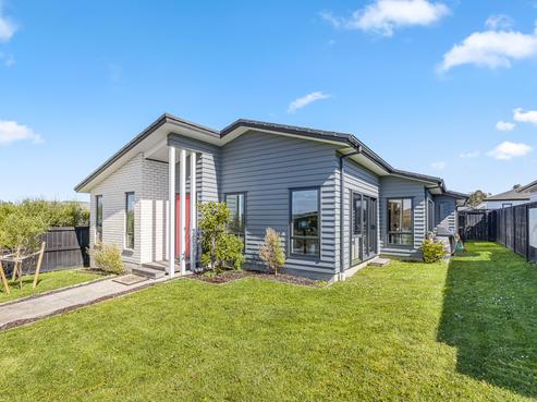 61 Argent Lane, Wainui