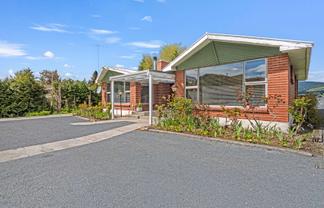 95/97 Main Road, Clinton and Surrounds