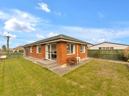 127A Gilberthorpes Road, Hei Hei