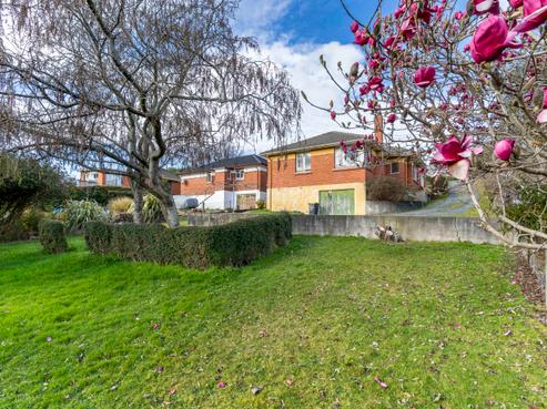 293 Pine Hill Road, Liberton