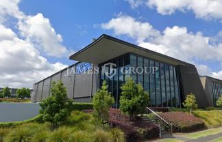 High-Profile A-Grade Warehouse | + 22 Carparks