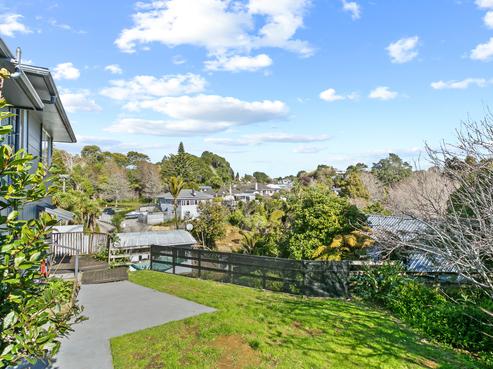 8 Awanui Street, Merrilands