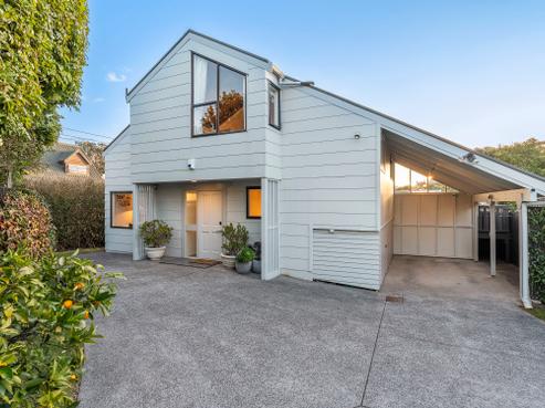 28A Gladstone Road, Northcote