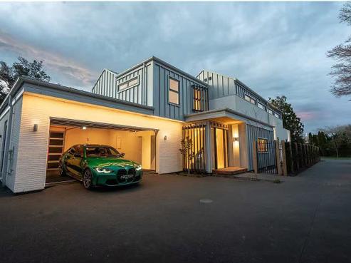 8 Girvan Street, Fendalton
