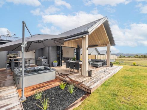 55 Raupo Crescent, Wharewaka