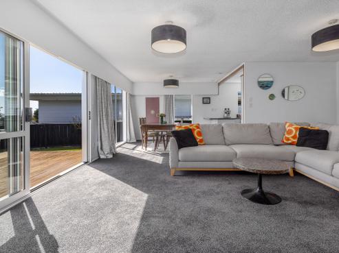 3 Miro Road, Raumati South
