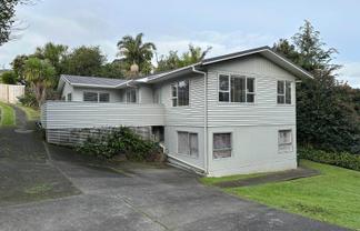 52 Watea Road, Torbay