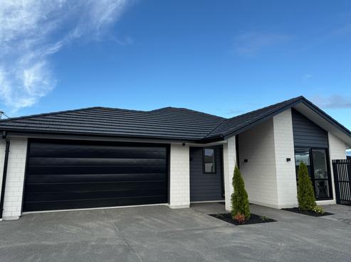 5 Upham Way, Amberley