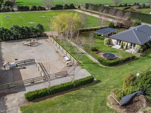 1423 Coaltrack Road, Darfield