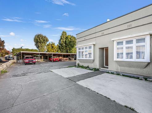 5/602 Park Road South, Akina